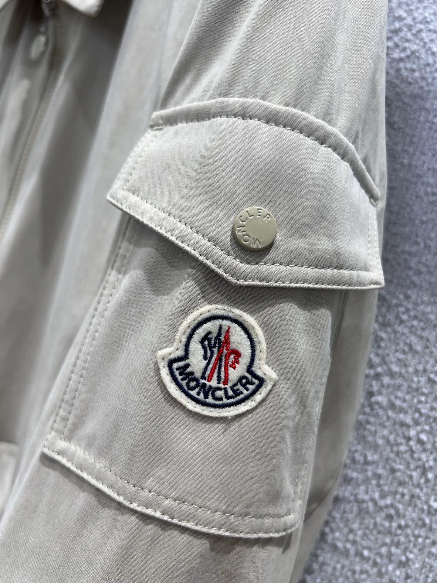 Куртки И Пуховики Женские Moncler 507498