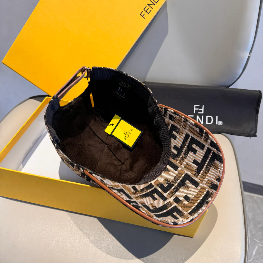Головные Уборы Fendi 18105231