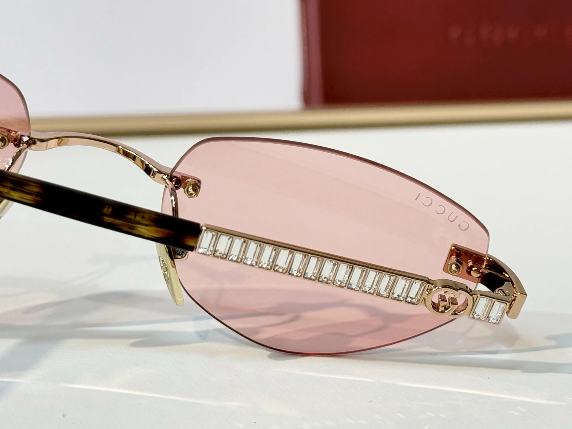 Очки Gucci 18117705