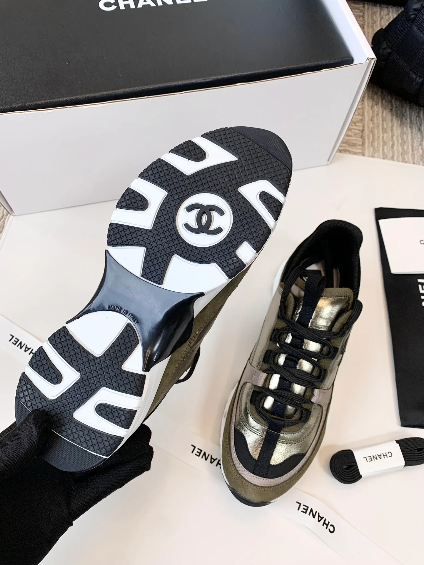 Кроссовки Женские Chanel 206690