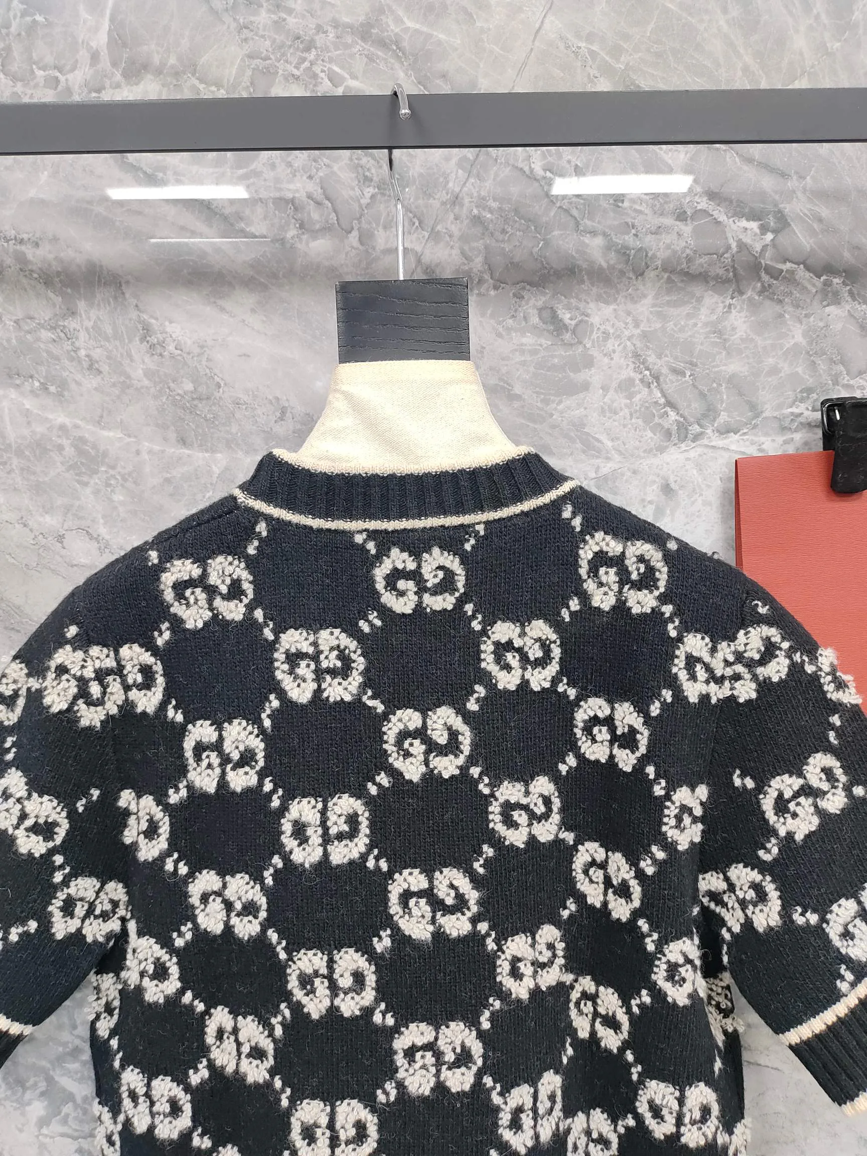 Джемперы И Свитеры Женские Gucci 18743573