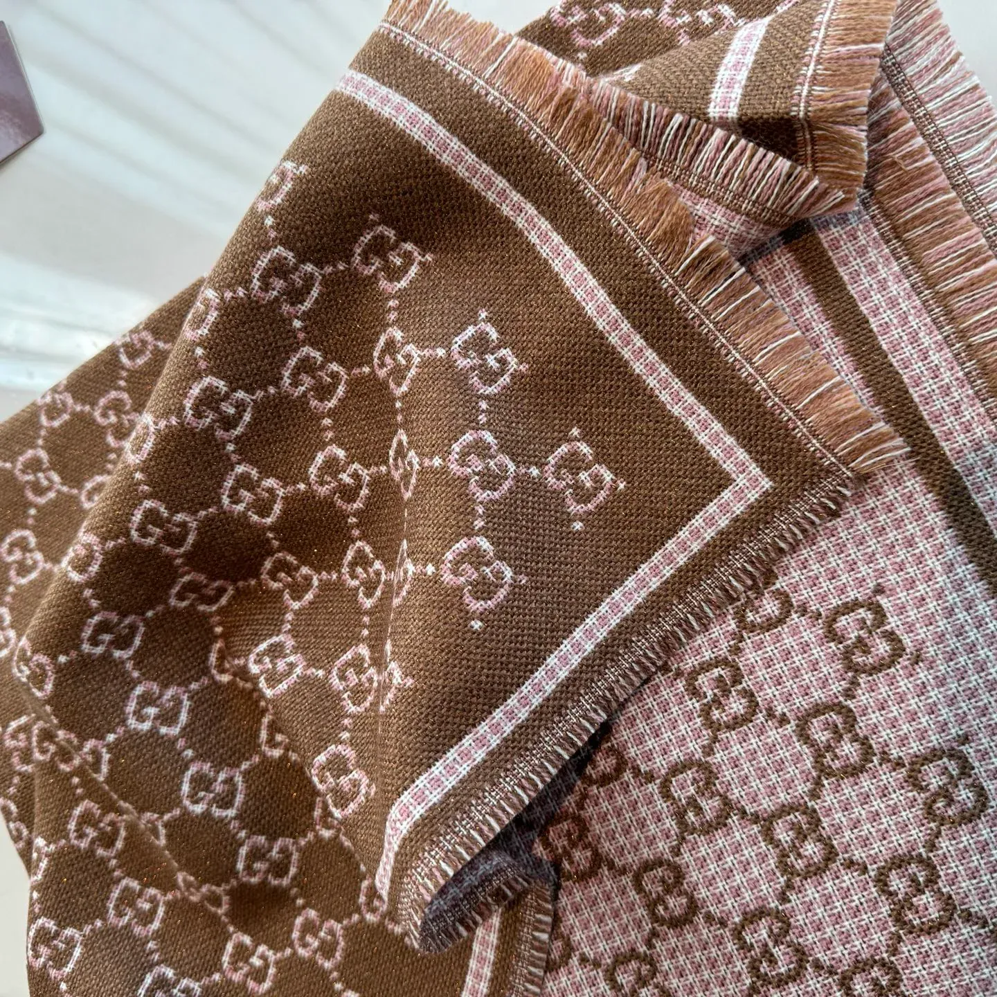 Шарфы Gucci 692903