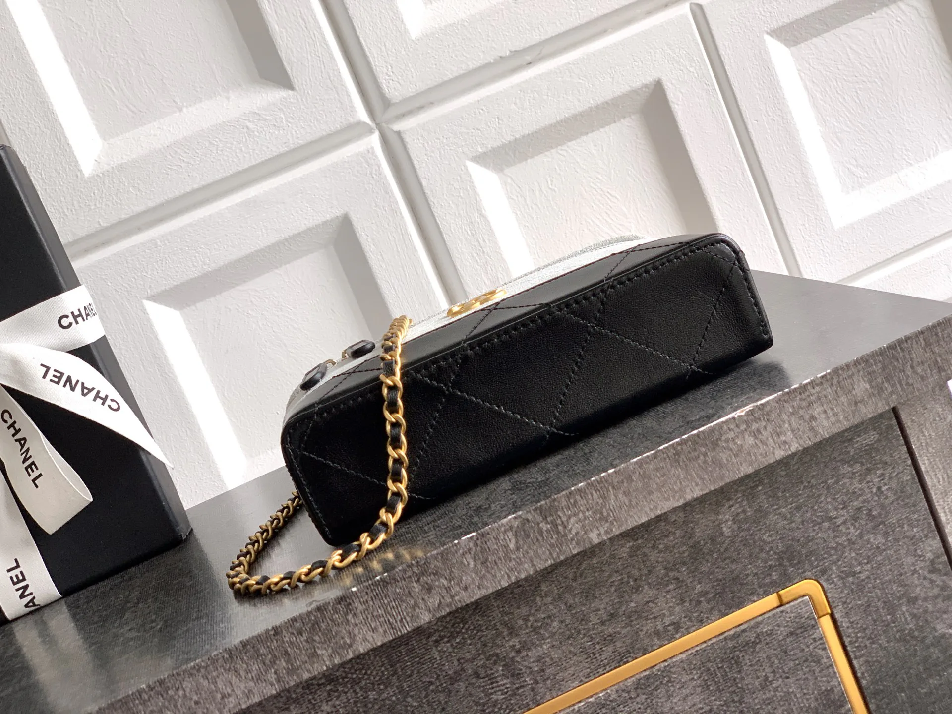 Классические Сумки Женские Chanel 13186869