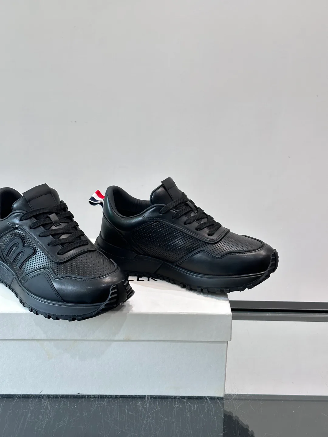 Кроссовки Мужские Moncler 17349475