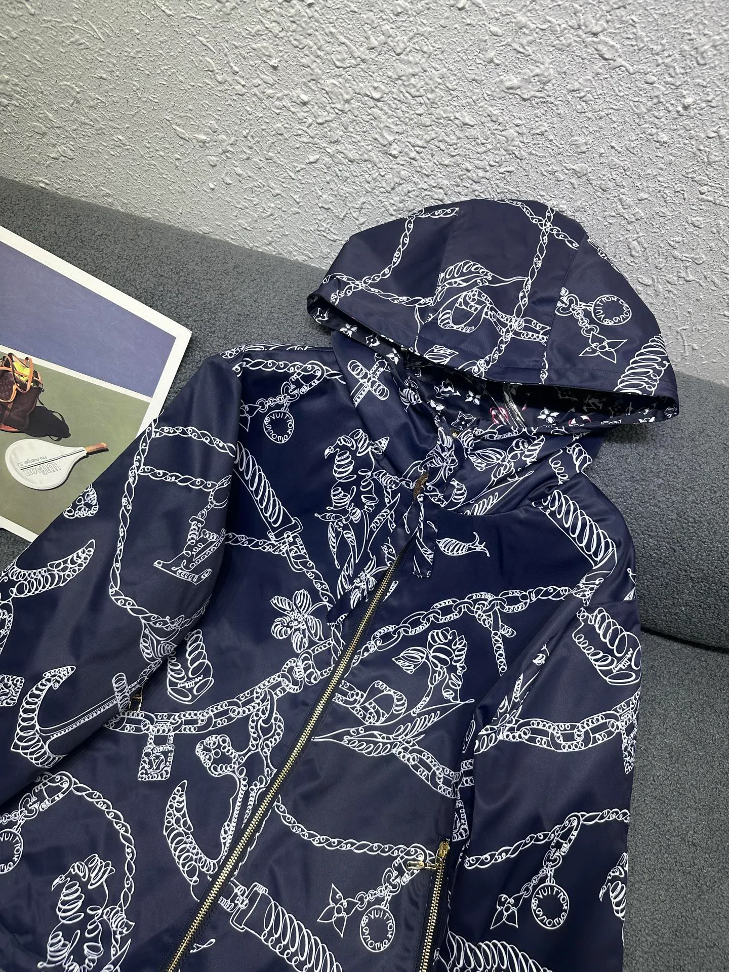 Куртки И Пуховики Женские Louis Vuitton 11783853