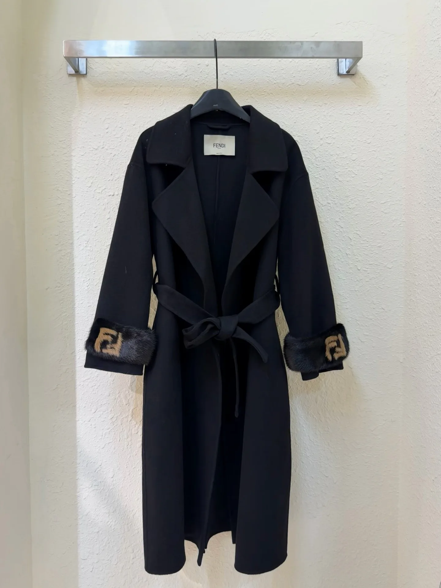 Пальто Женские Fendi 18226672