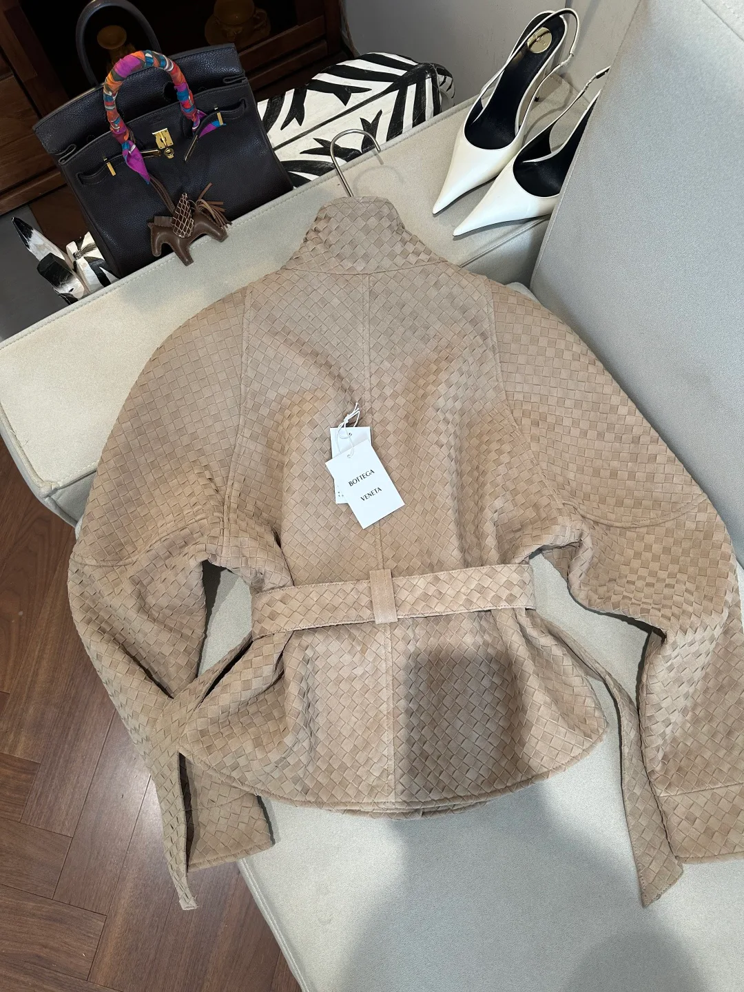 Кожаные Куртки И Дублёнки Женские Bottega Veneta 18040532