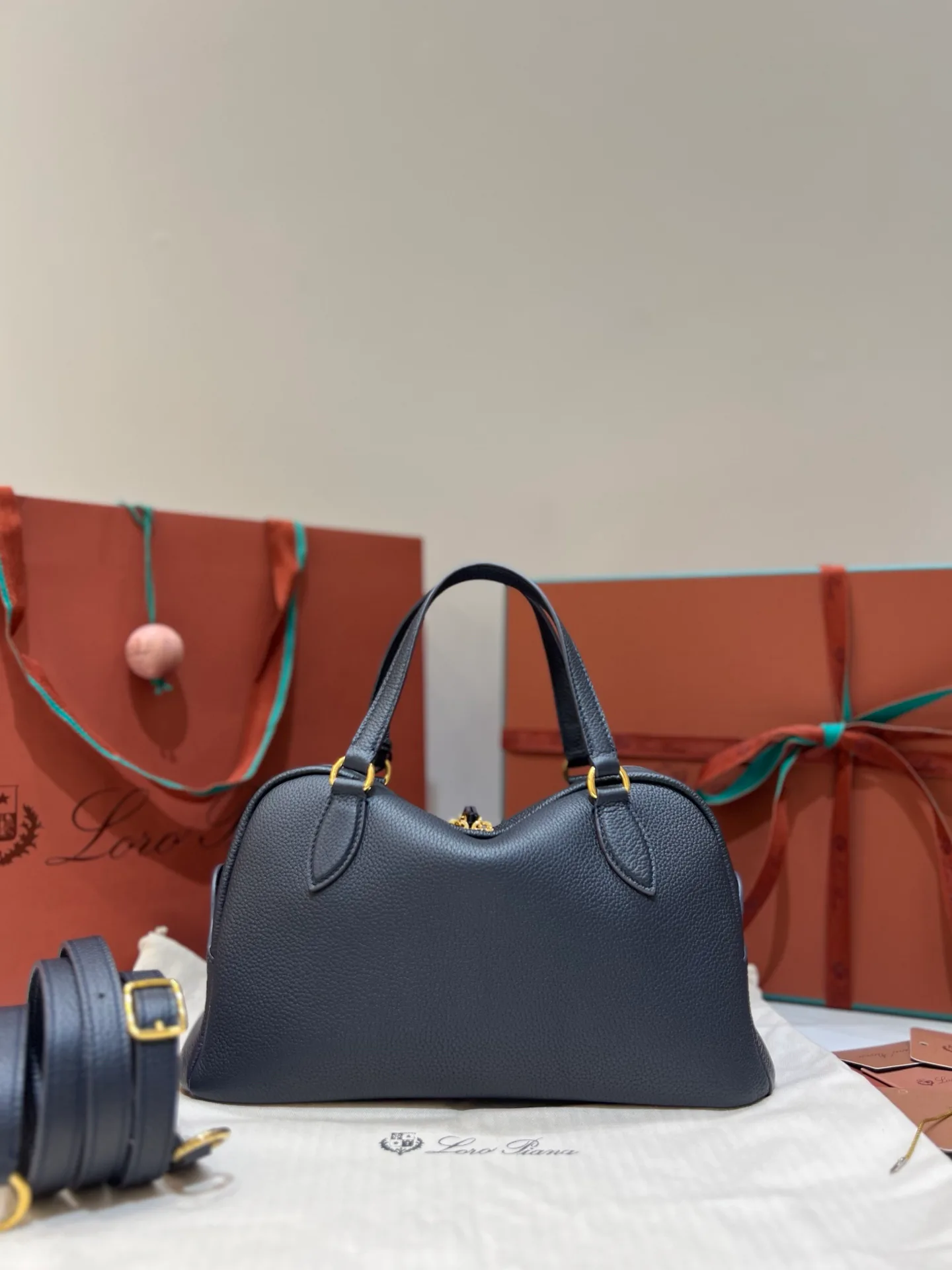 Классические Сумки Женские Loro Piana 13094808