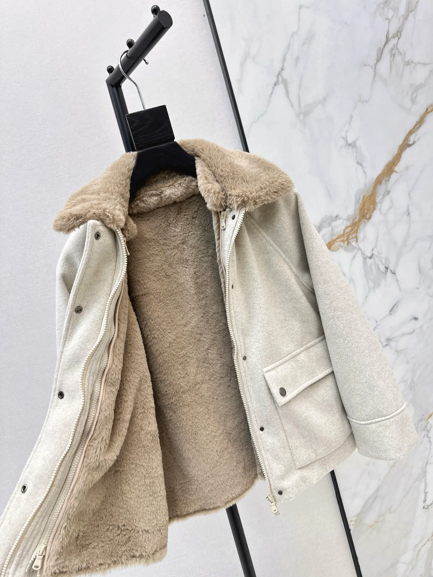 Куртки И Пуховики Женские Brunello Cucinelli 952199