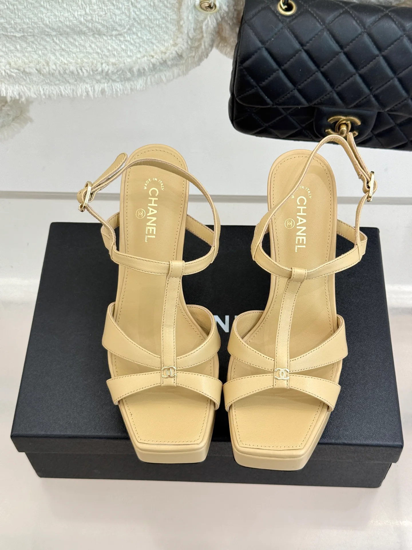 Босоножки Женские Chanel 12958088