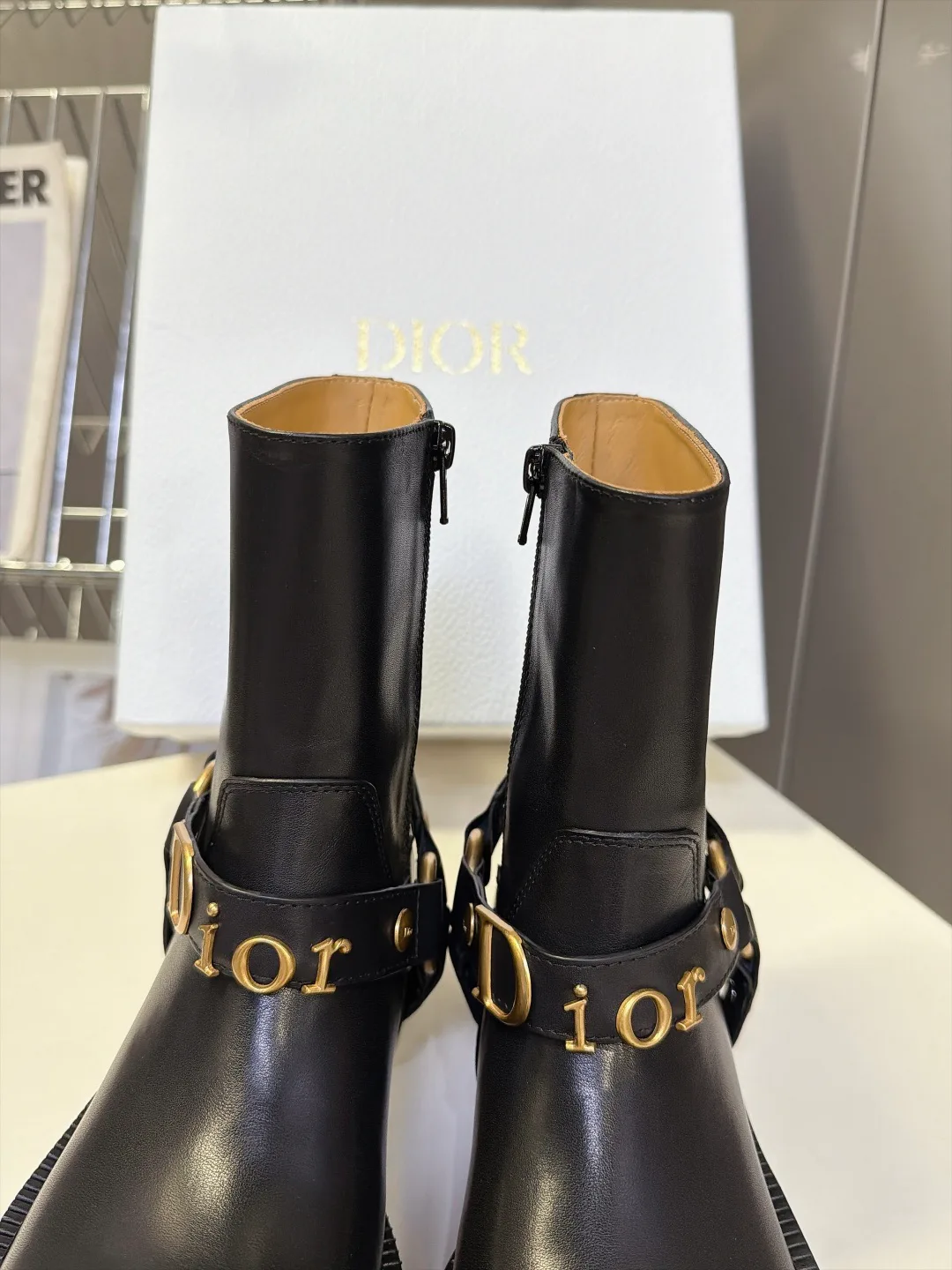 Ботинки Женские Christian Dior 17936636