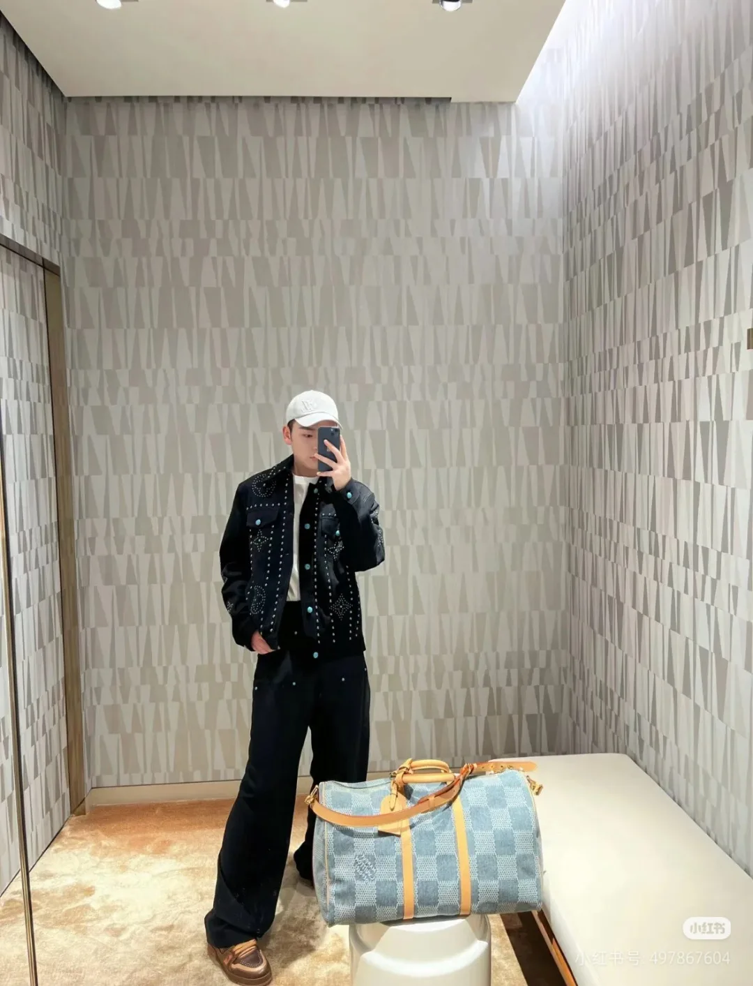 Куртки И Пуховики Мужские Louis Vuitton 9033827