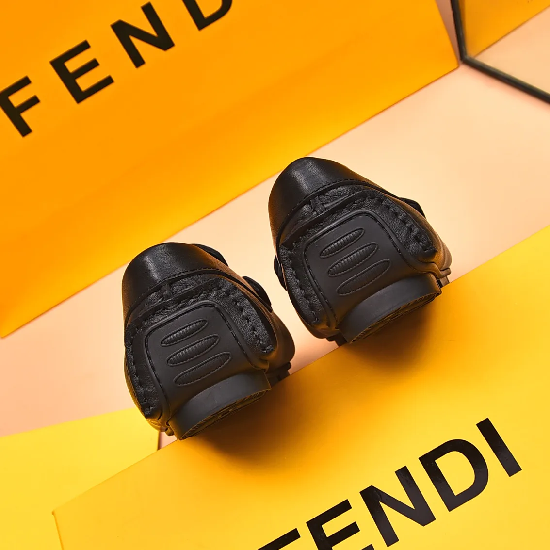 Мокасины Мужские Fendi 17601