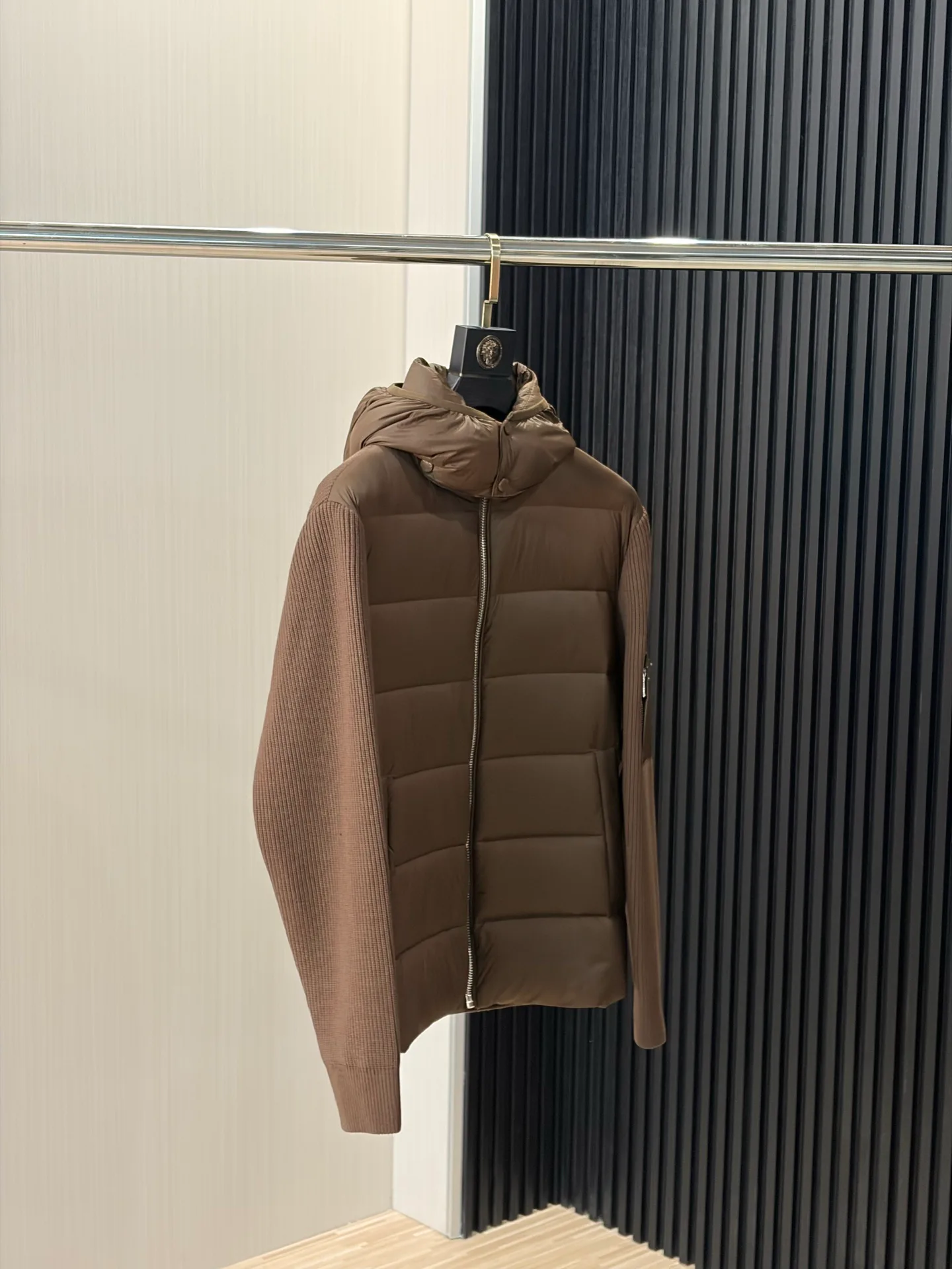 Куртки И Пуховики Женские Prada 18391742