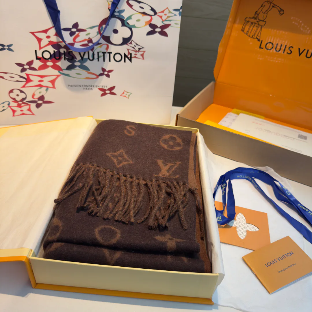 Шарфы Louis Vuitton 497640