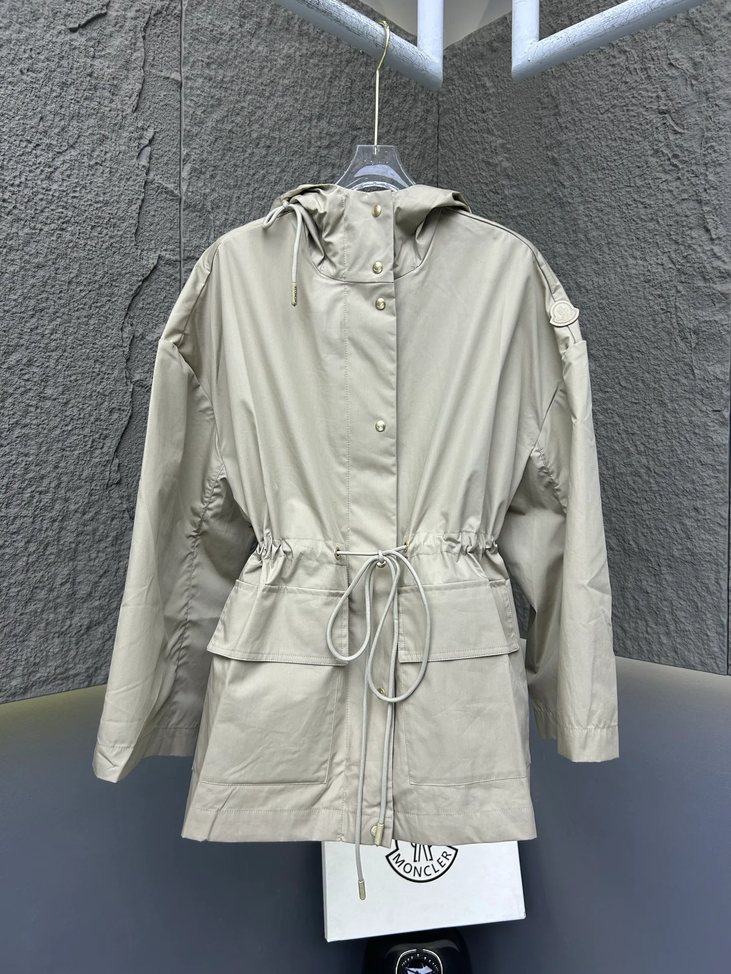 Куртки И Пуховики Женские Moncler 11615903