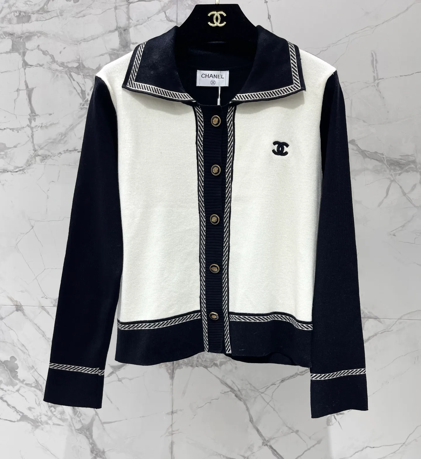 Джемперы И Свитеры Женские Chanel 18727269
