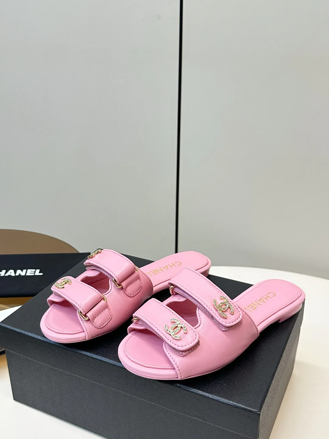 Сандалии Женские Chanel 12959942