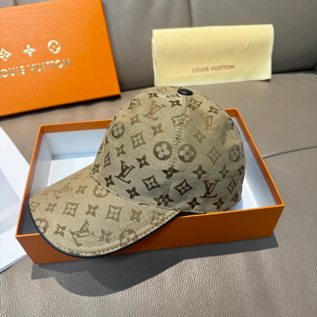 Головные Уборы Louis Vuitton 4549977