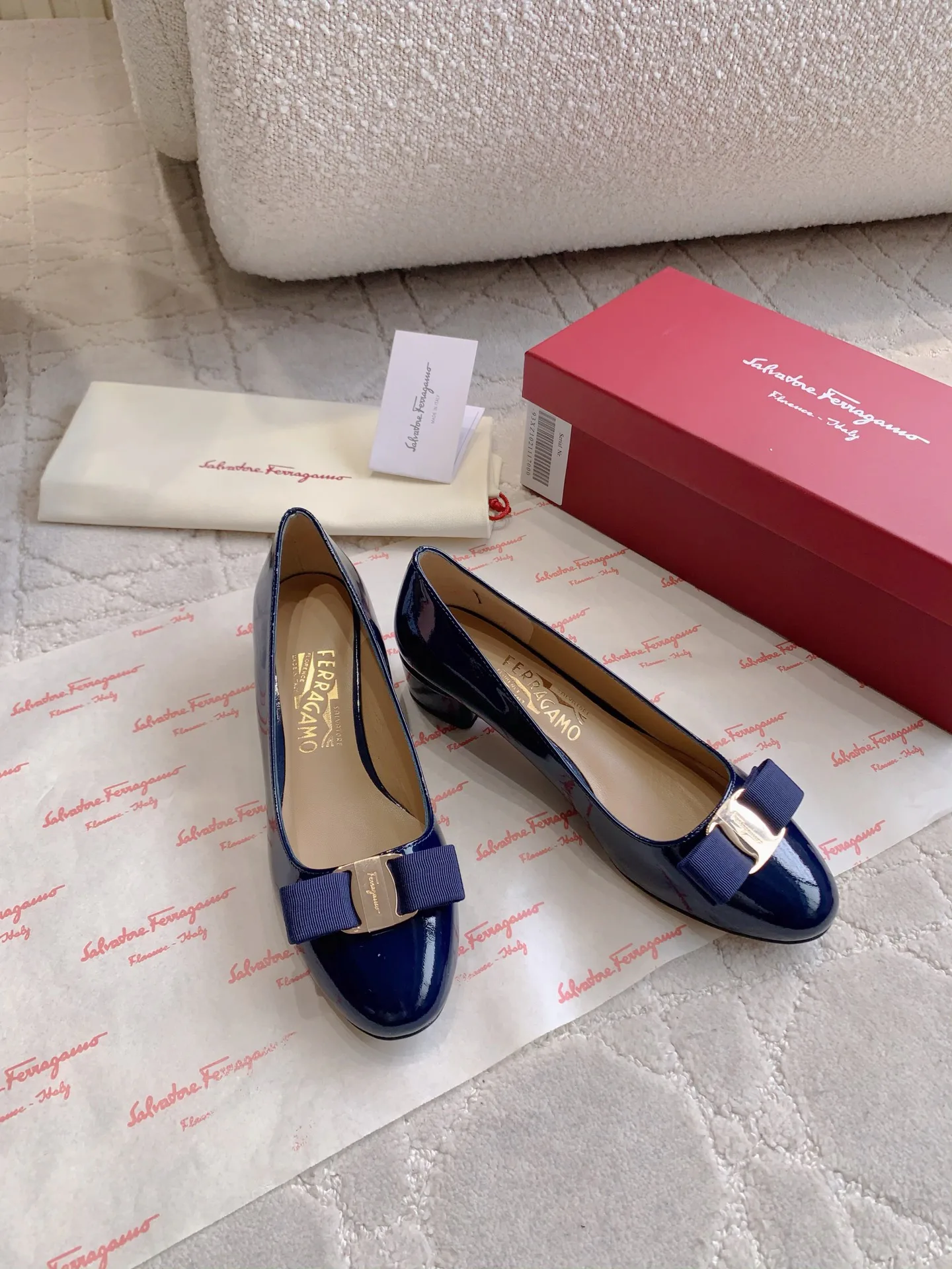 Балетки Женские Salvatore Ferragamo 11870090