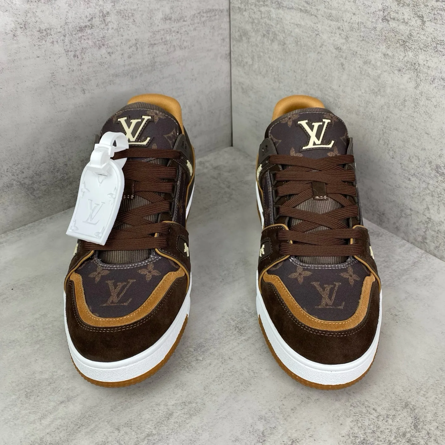 Кроссовки Женские Louis Vuitton 17961745