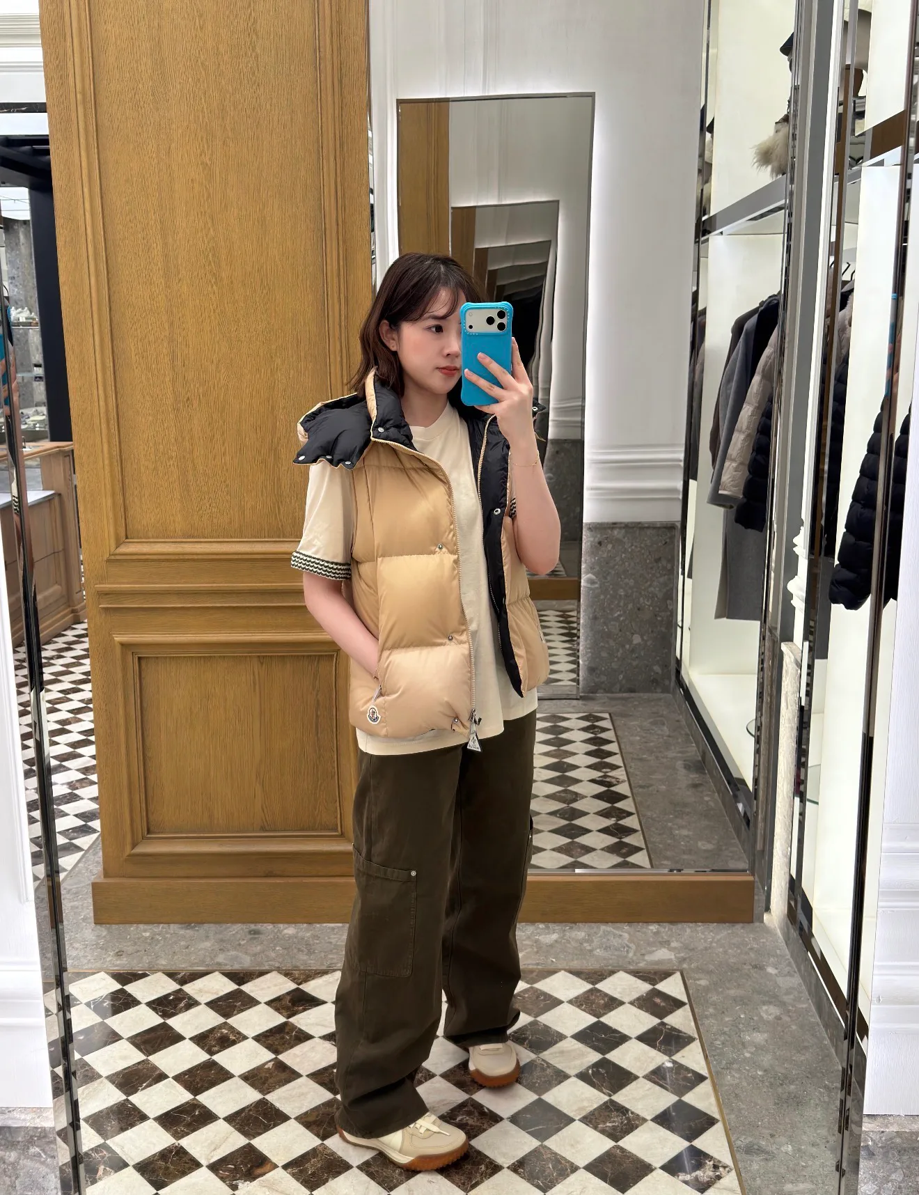 Жилеты Женские Moncler 18713364