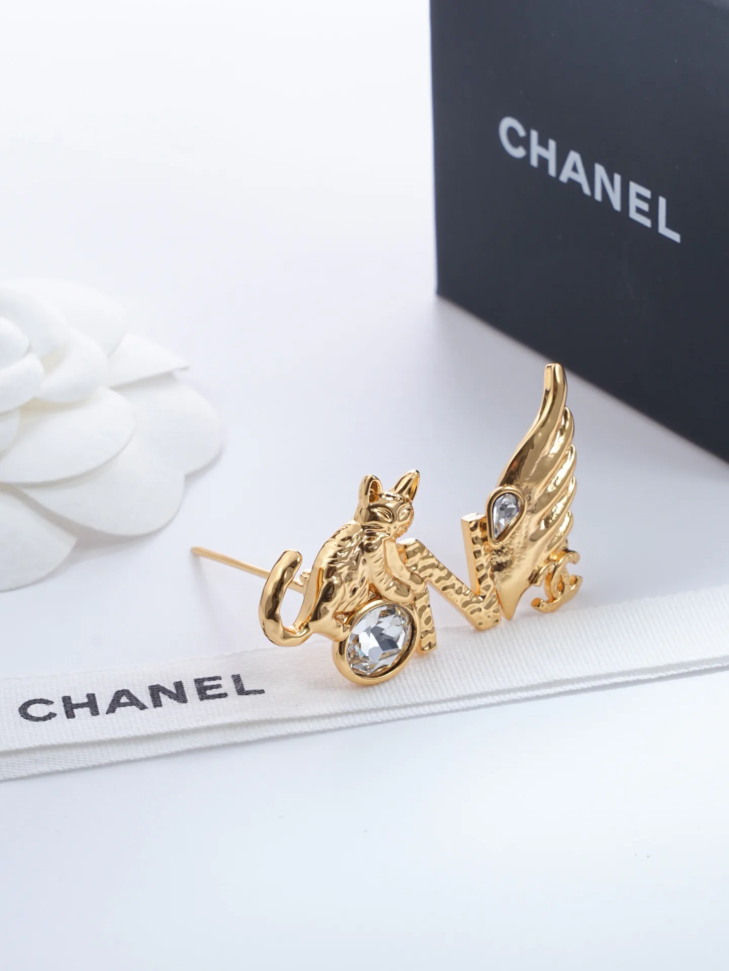 Бижутерия Chanel 1302361