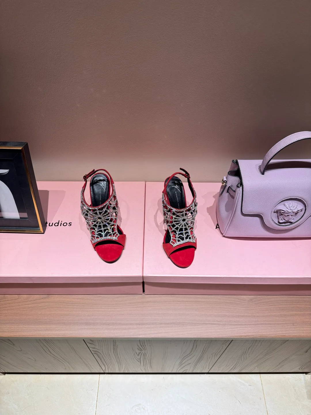 Босоножки Женские Giuseppe Zanotti 13183690