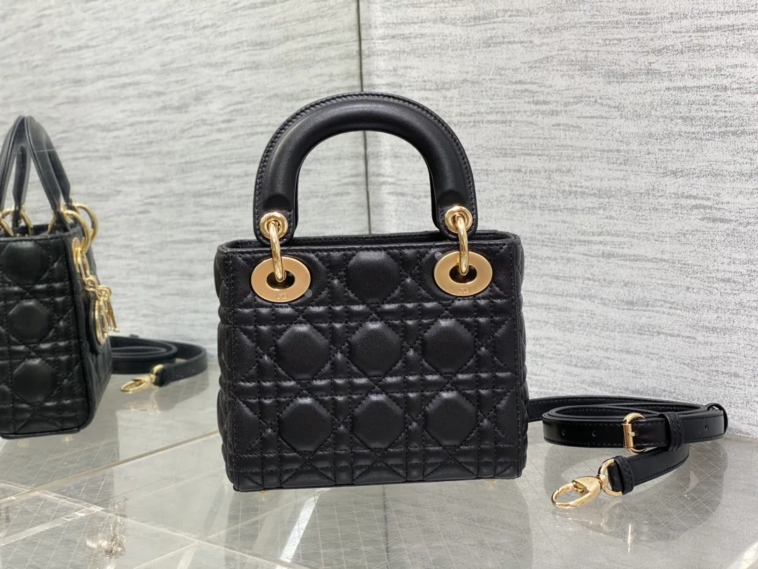 Классические Сумки Женские Christian Dior 13208793