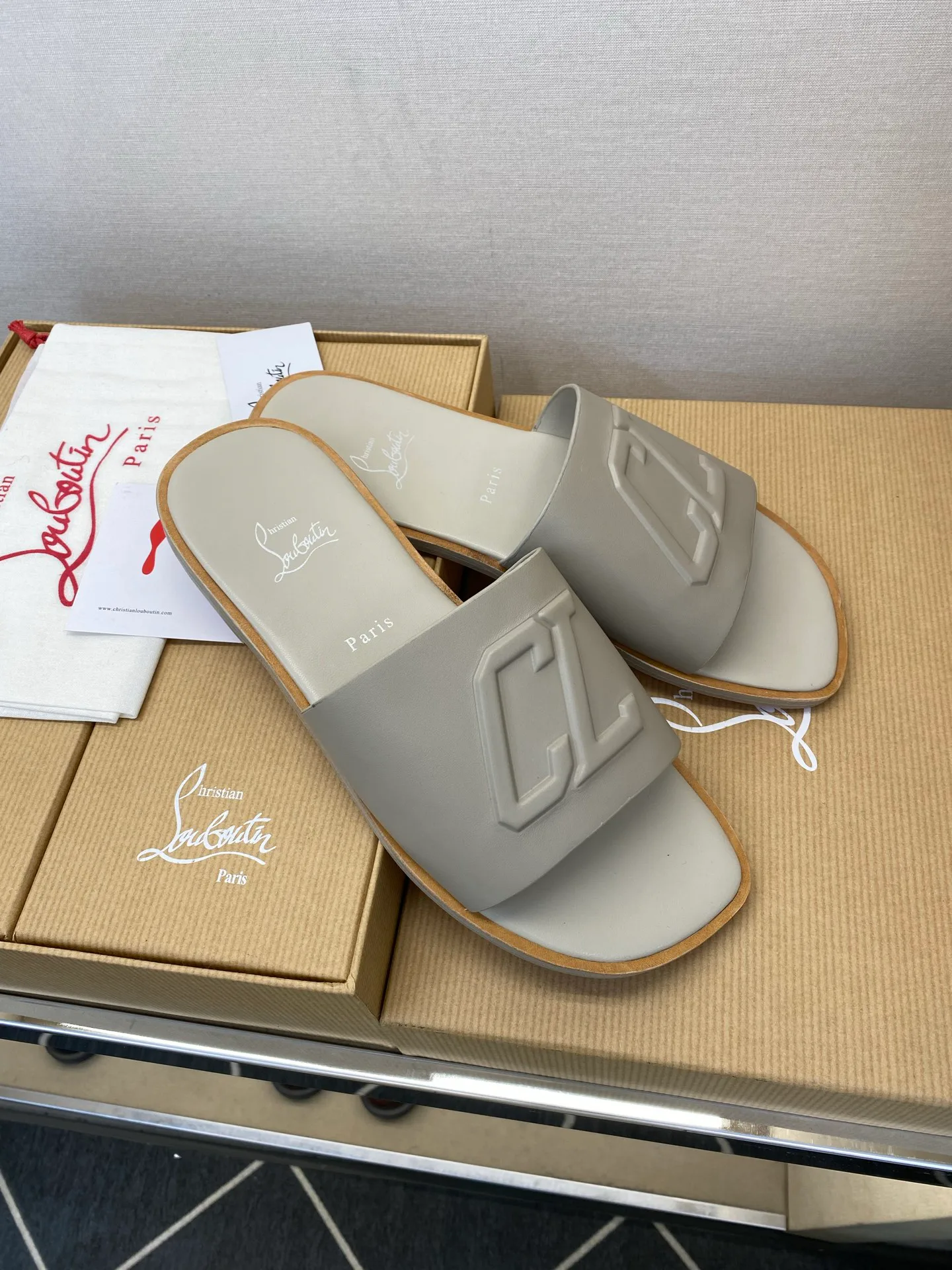 Сандалии Мужские Christian Louboutin 11710366