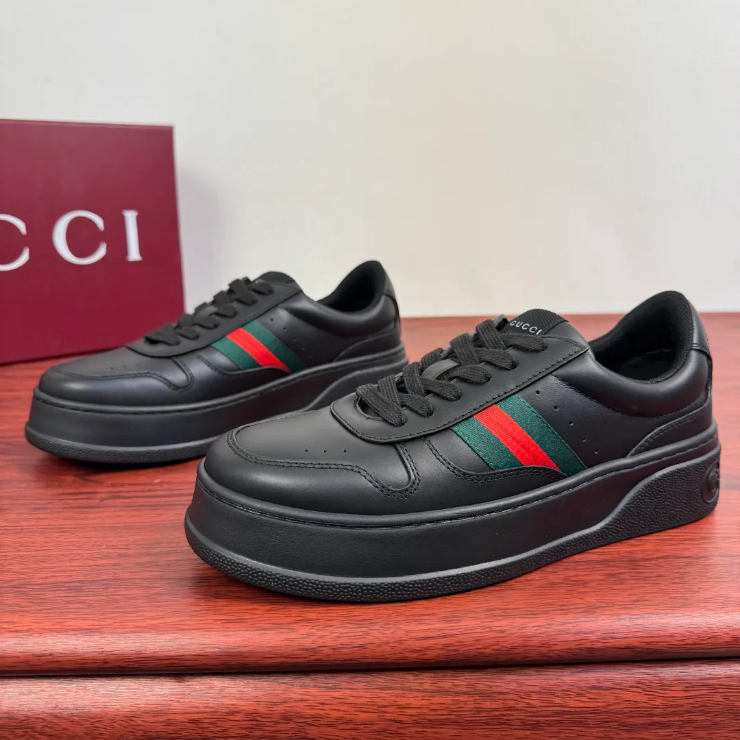 Кроссовки Мужские Gucci 573166