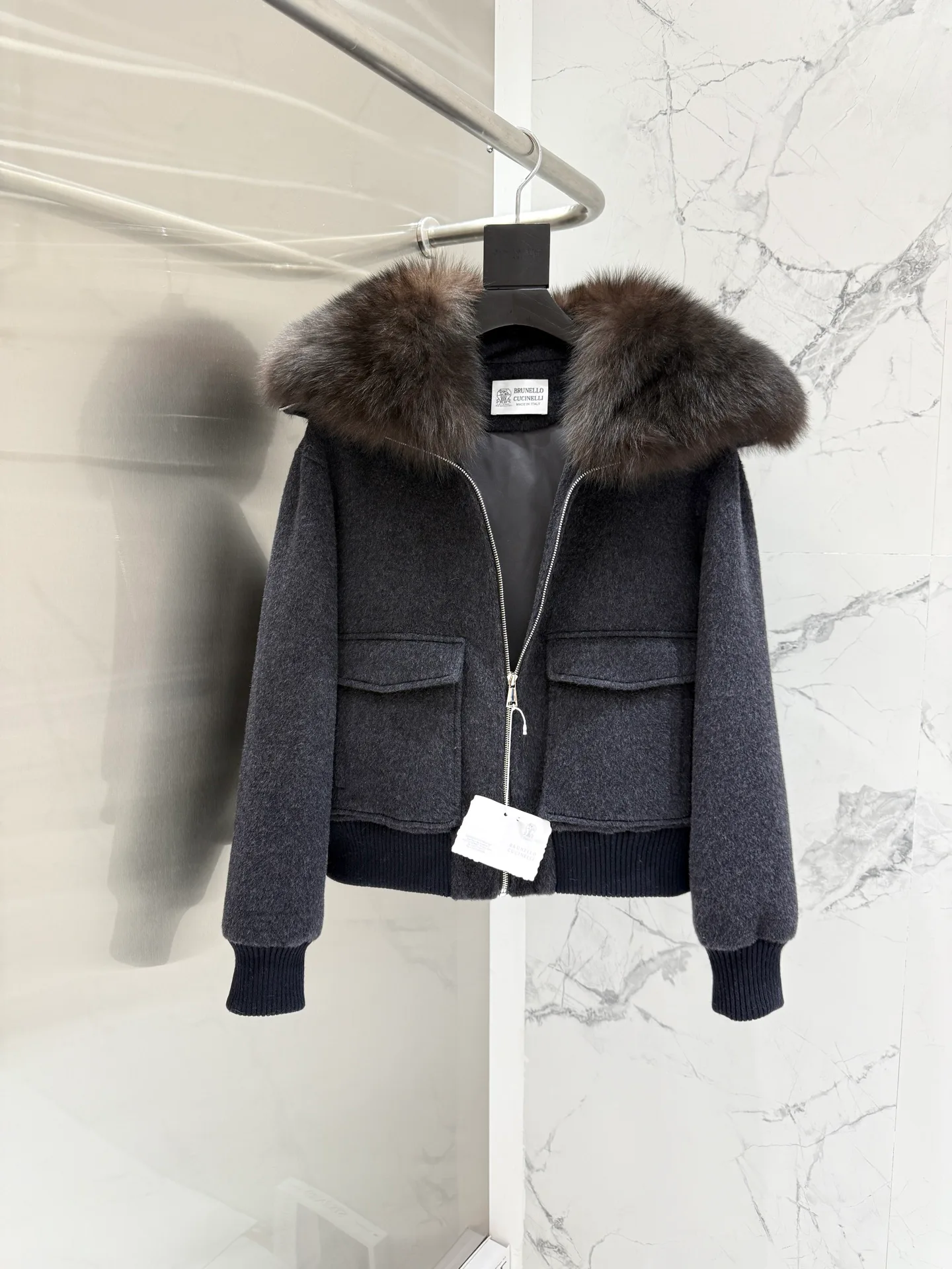 Куртки И Пуховики Женские Loro Piana 18699796