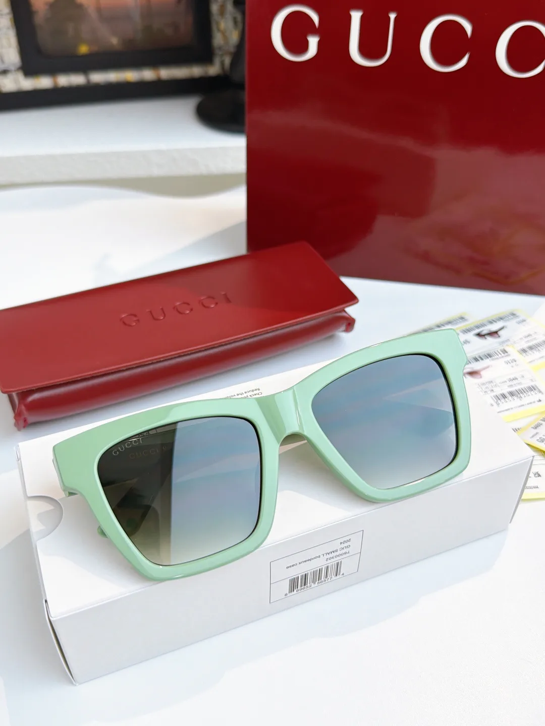 Очки Gucci 17135568
