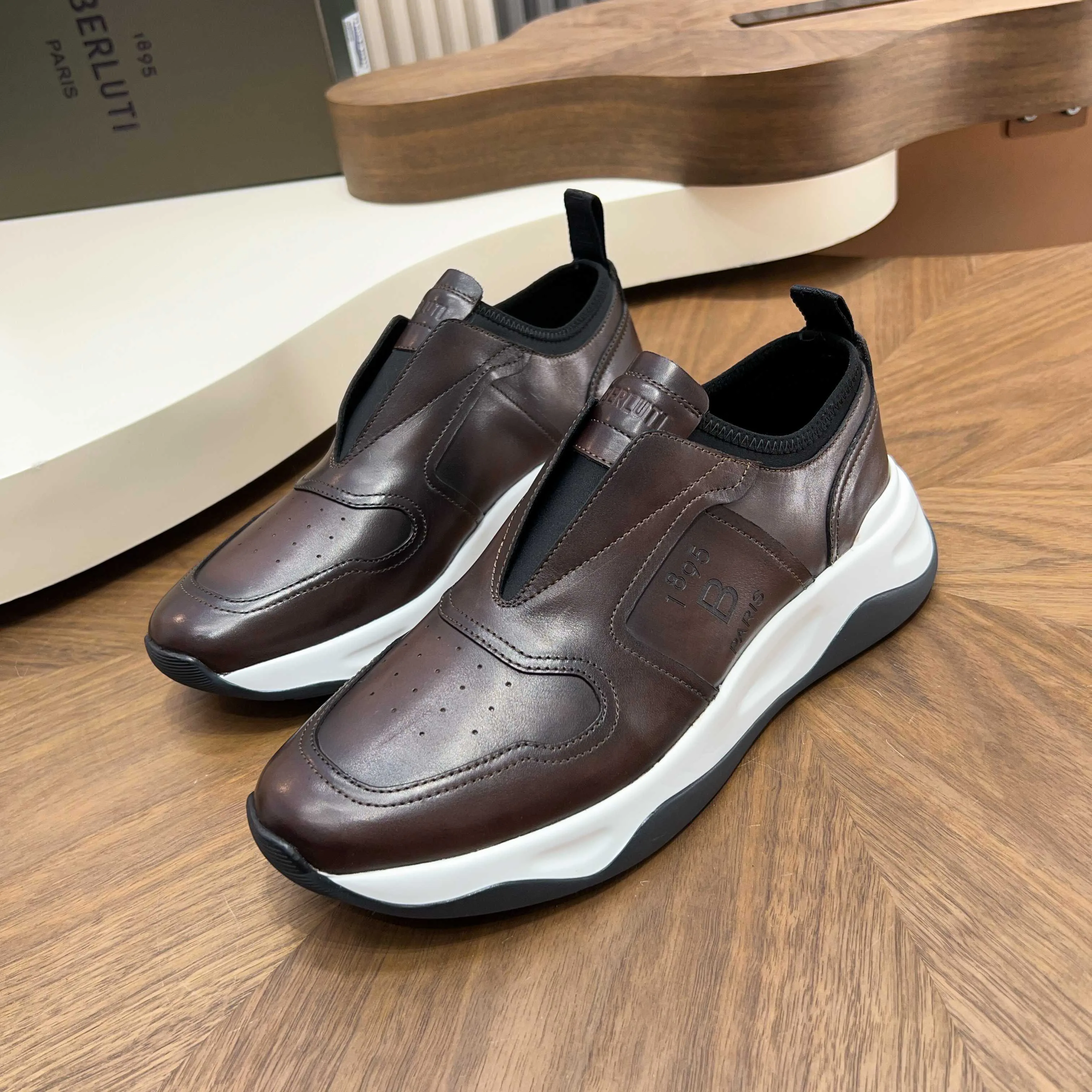Кроссовки Мужские Berluti 18890239