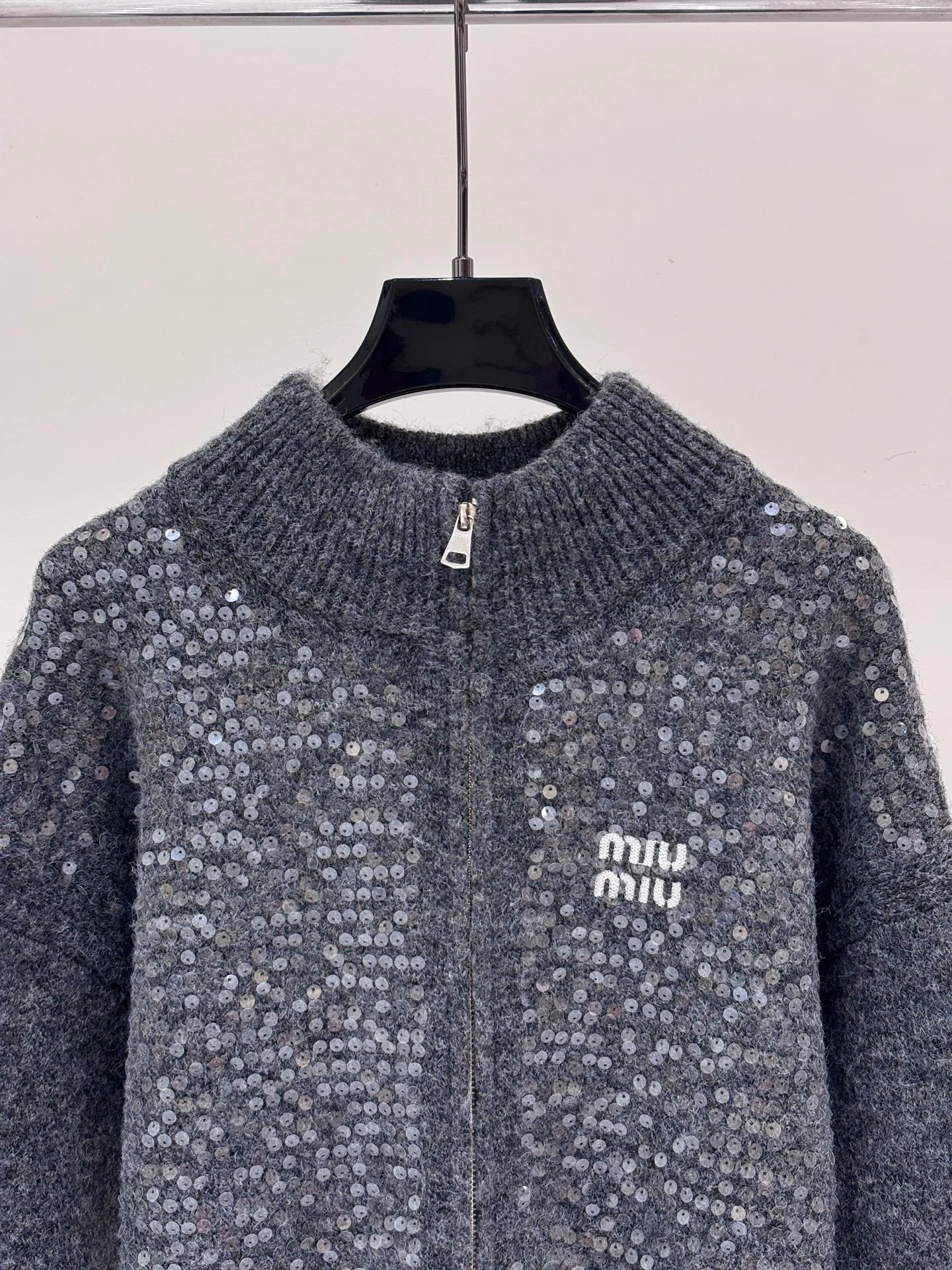 Джемперы И Свитеры Женские Miu Miu 18779033