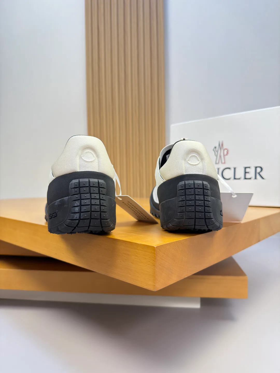 Кроссовки Мужские Moncler 18142536