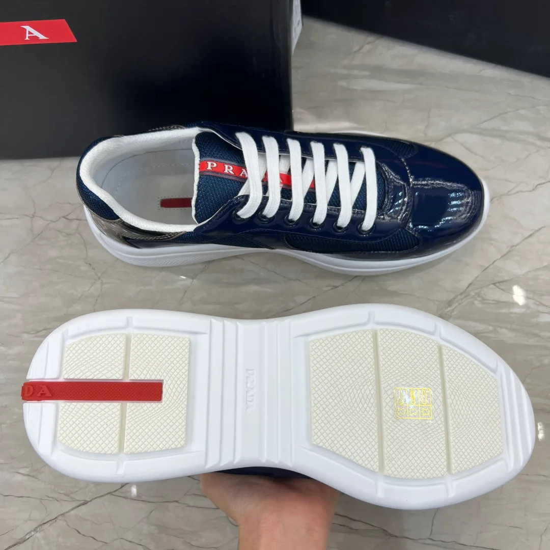 Кроссовки Женские Prada 18430433
