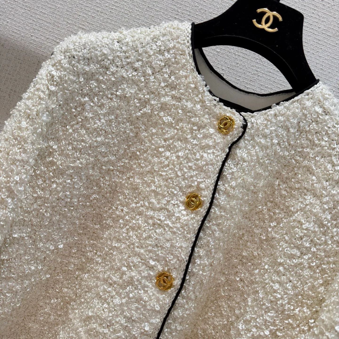 Жакеты Женские Chanel 11884821