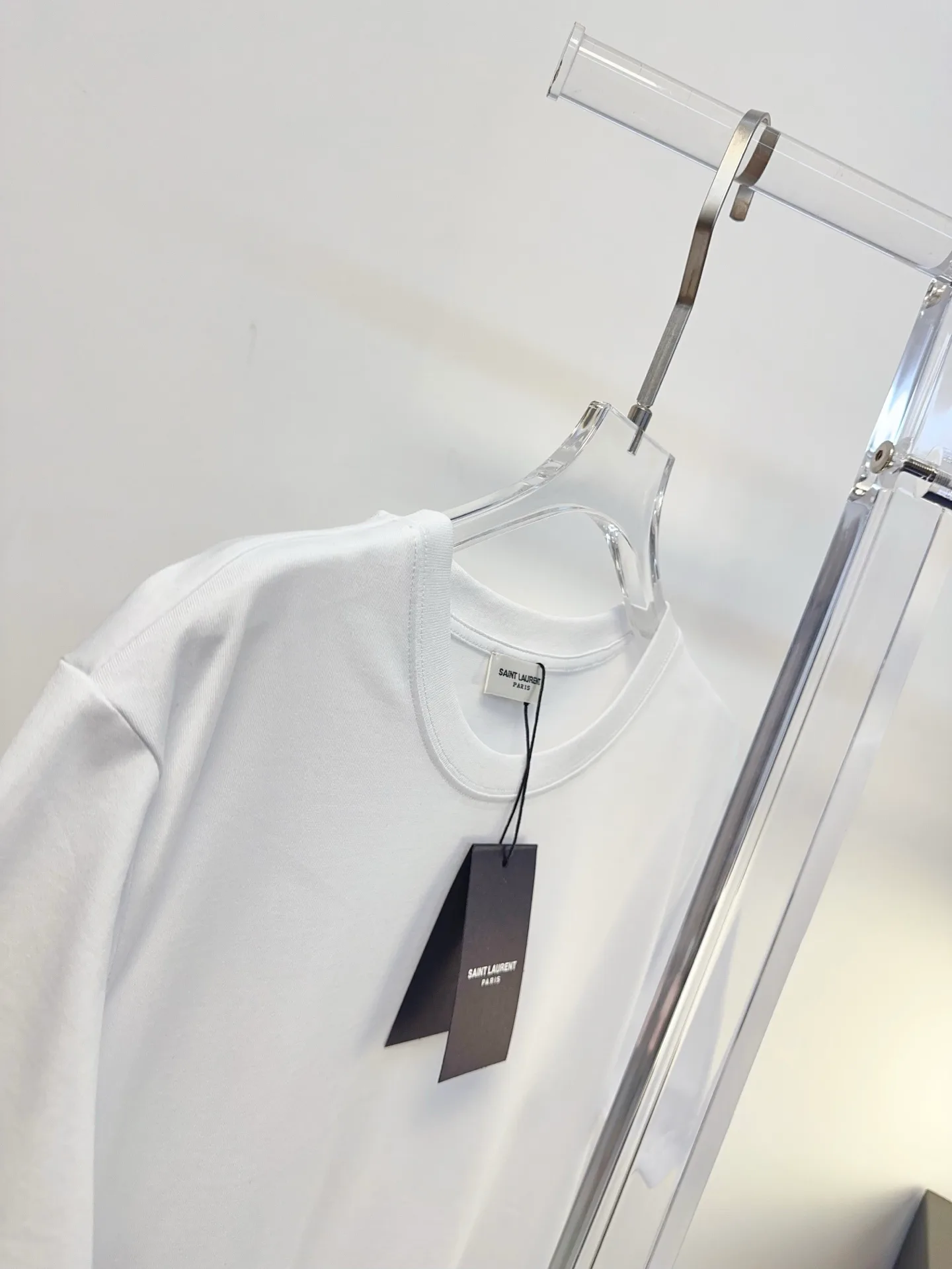 Футболки Женские Saint Laurent 11470296