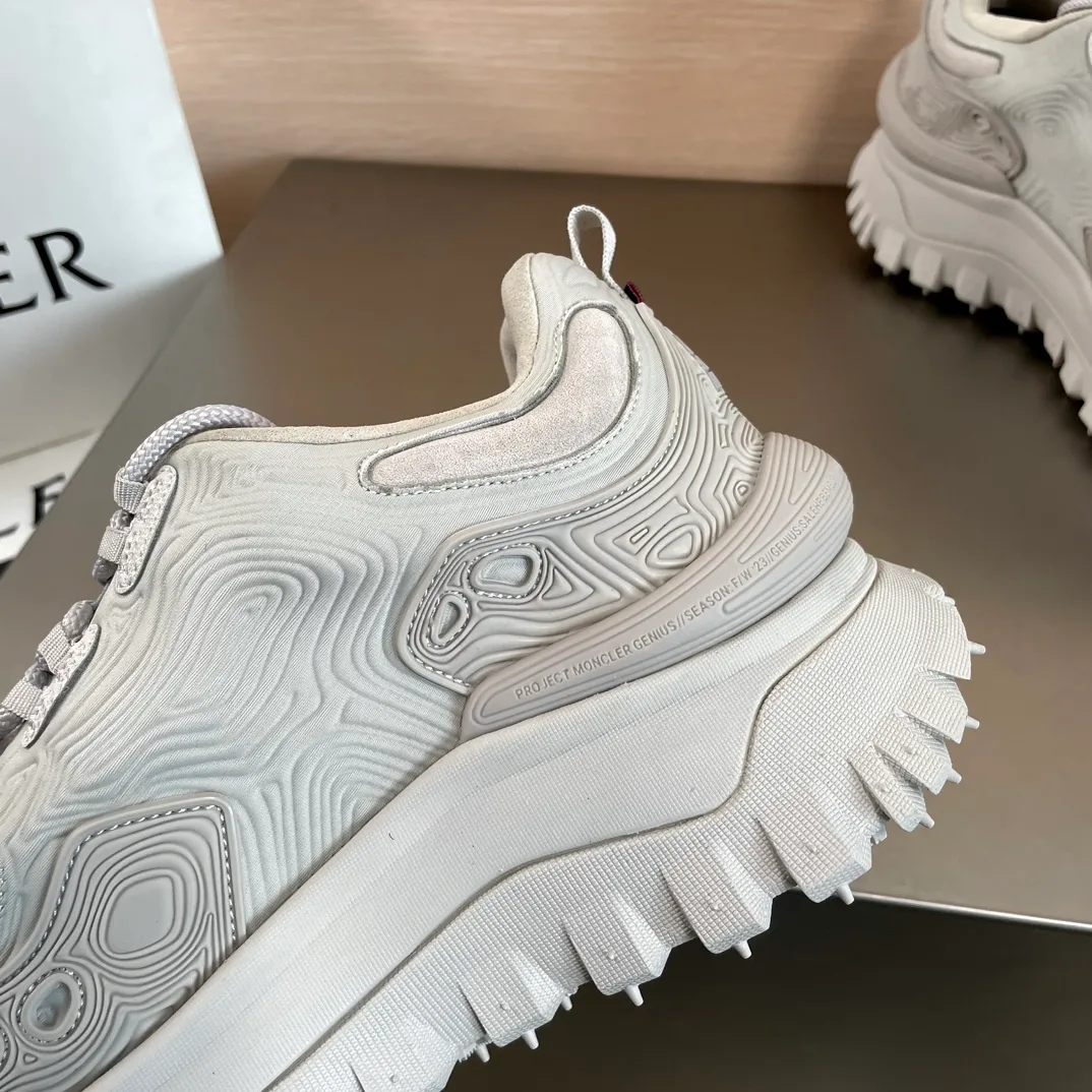 Кроссовки Женские Moncler 13136205