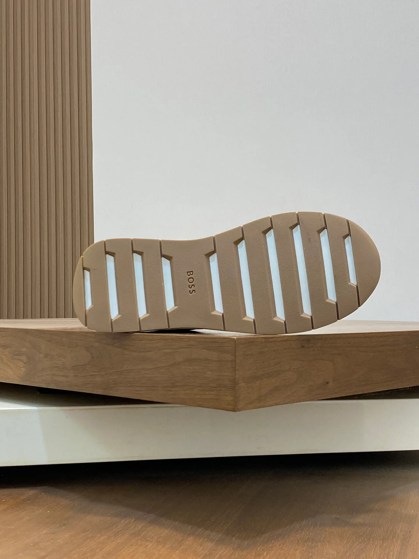 Кроссовки Мужские Hugo Boss 11303