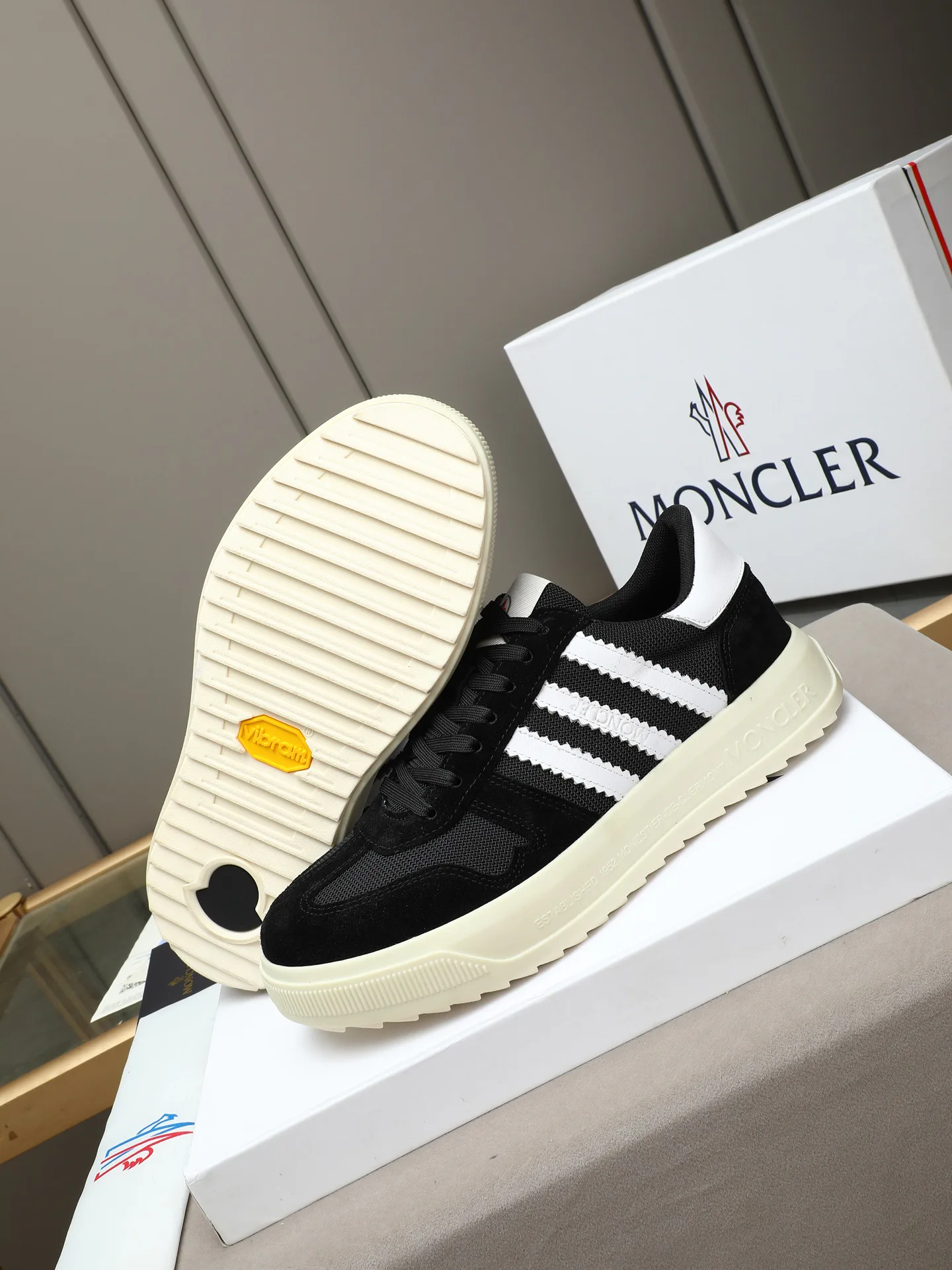 Кроссовки Мужские Moncler 17955492