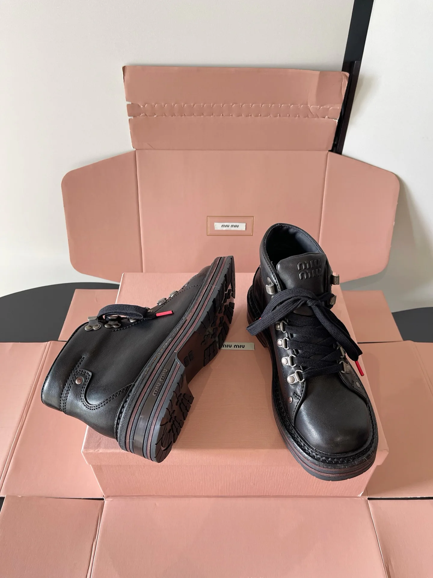 Ботинки Женские Miu Miu 18989458