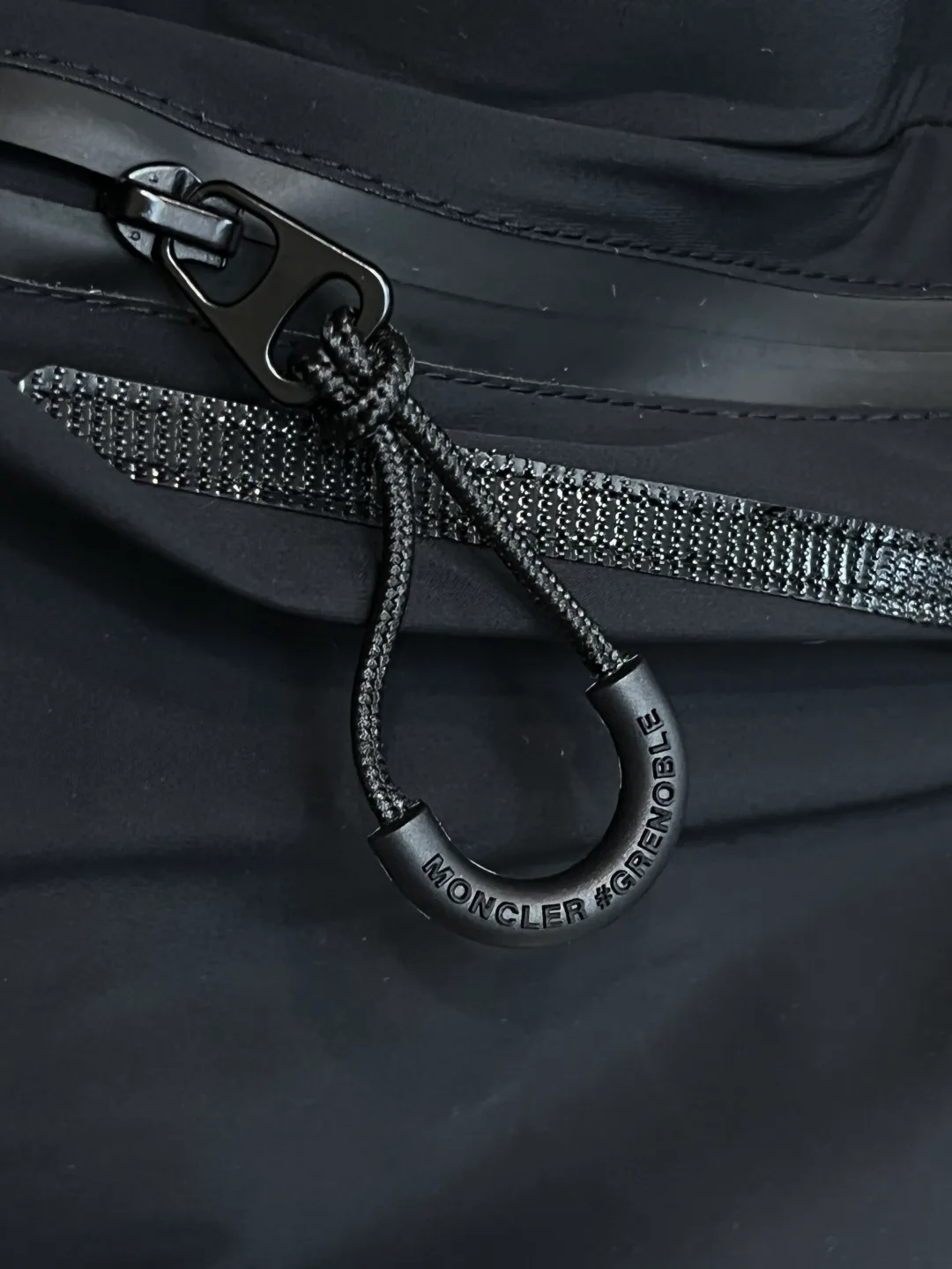 Куртки И Пуховики Мужские Moncler 285179