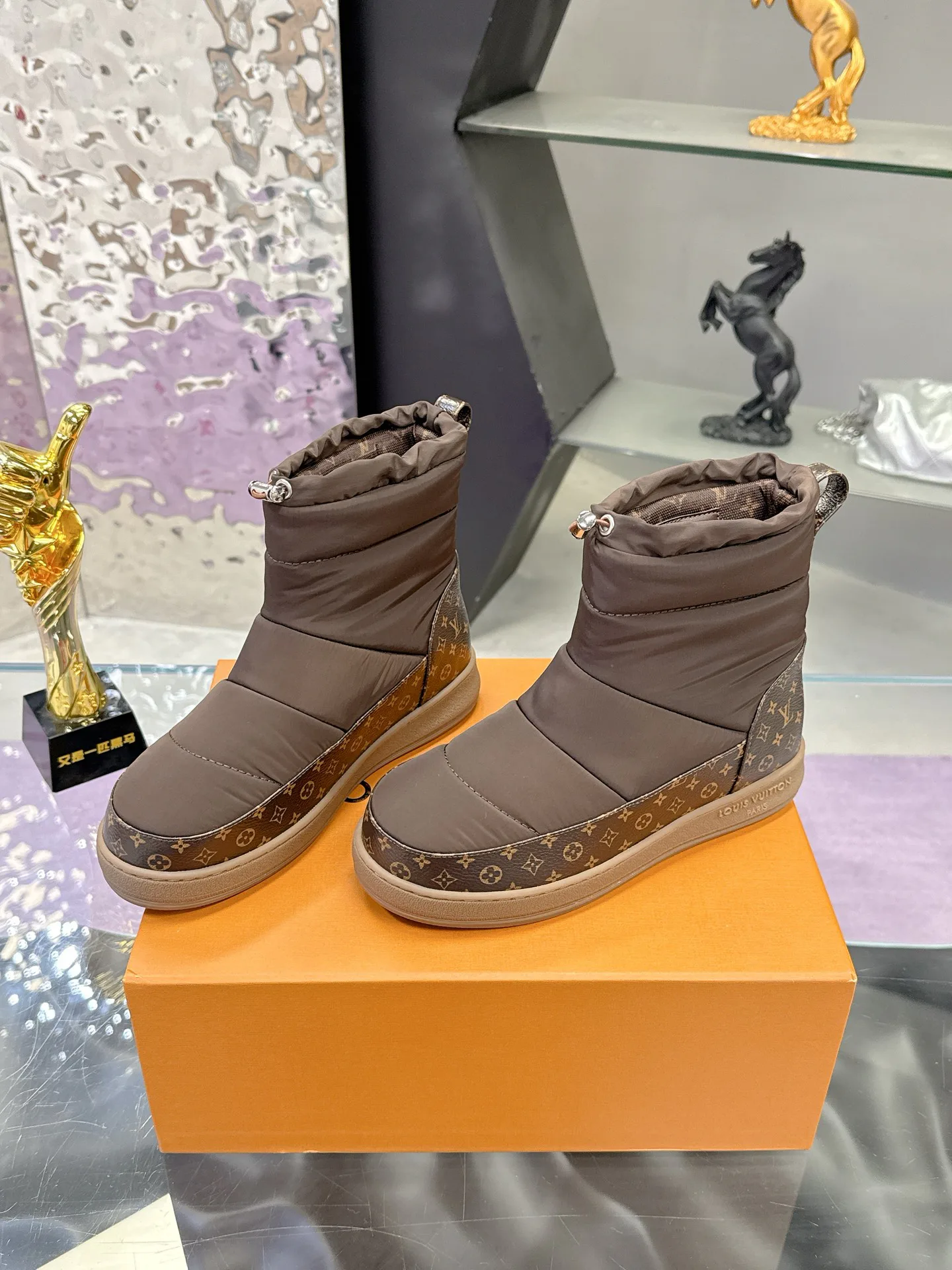 Угги Женские Louis Vuitton 841708