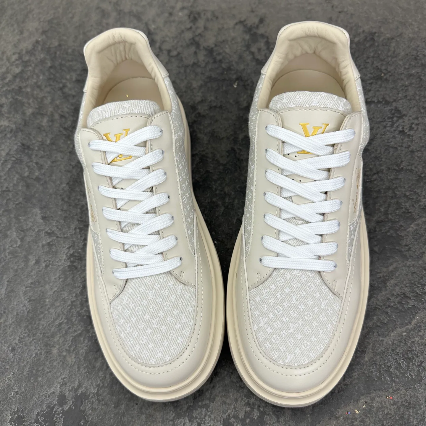 Кроссовки Мужские Louis Vuitton 18154147