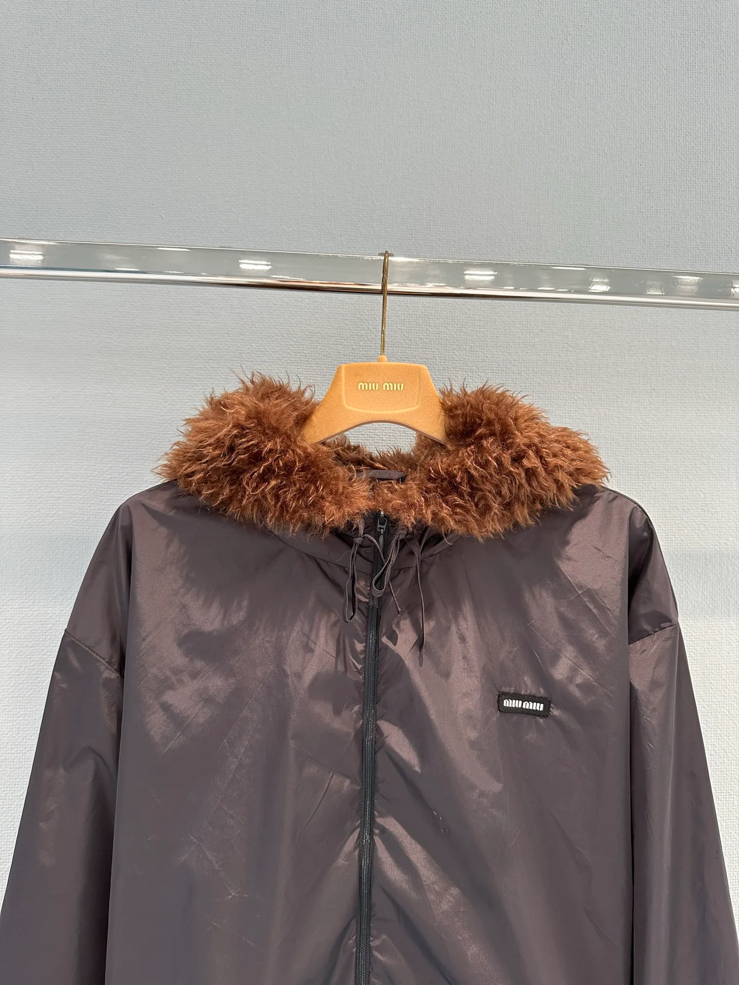 Куртки И Пуховики Женские Miu Miu 18114614