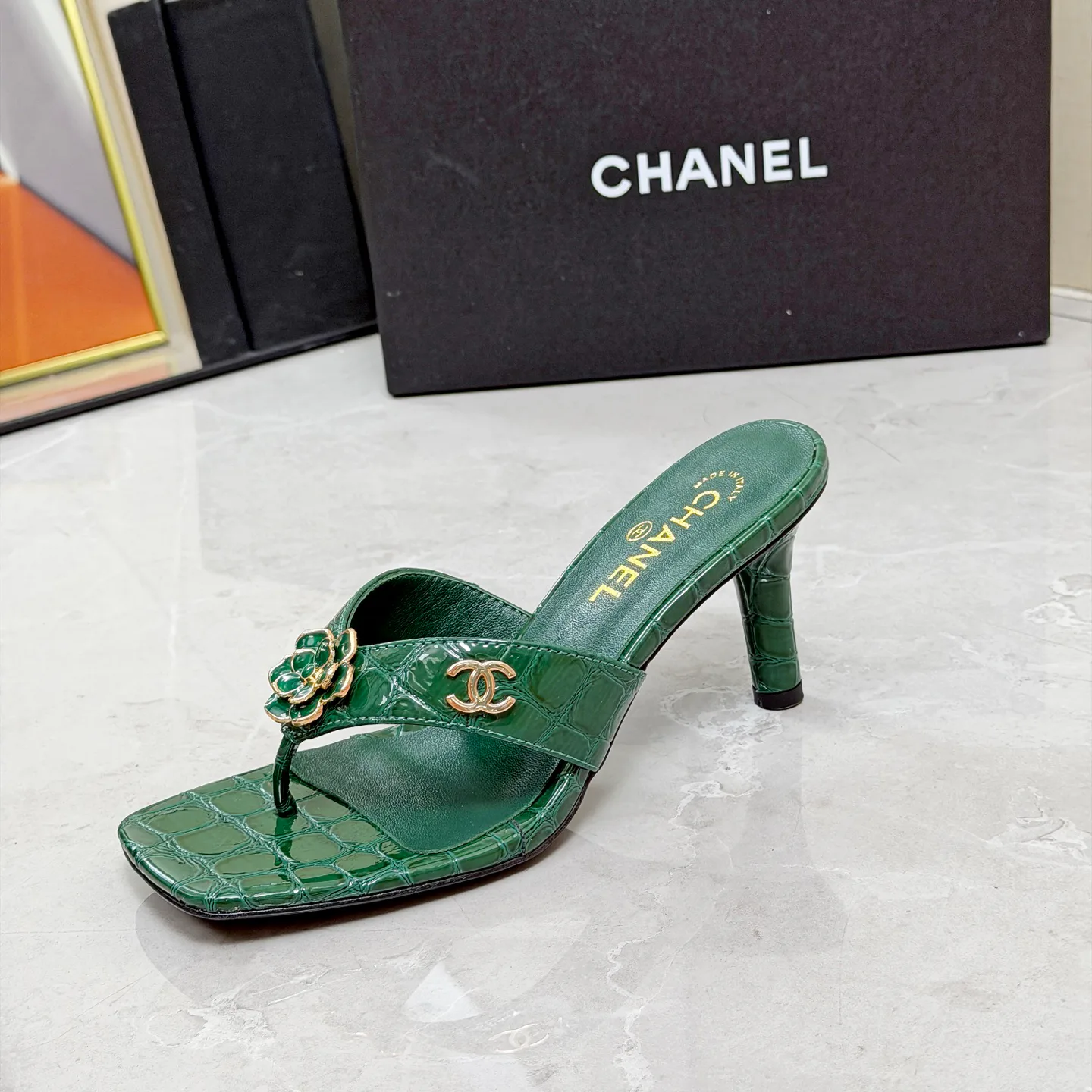 Босоножки Женские Chanel 17335024