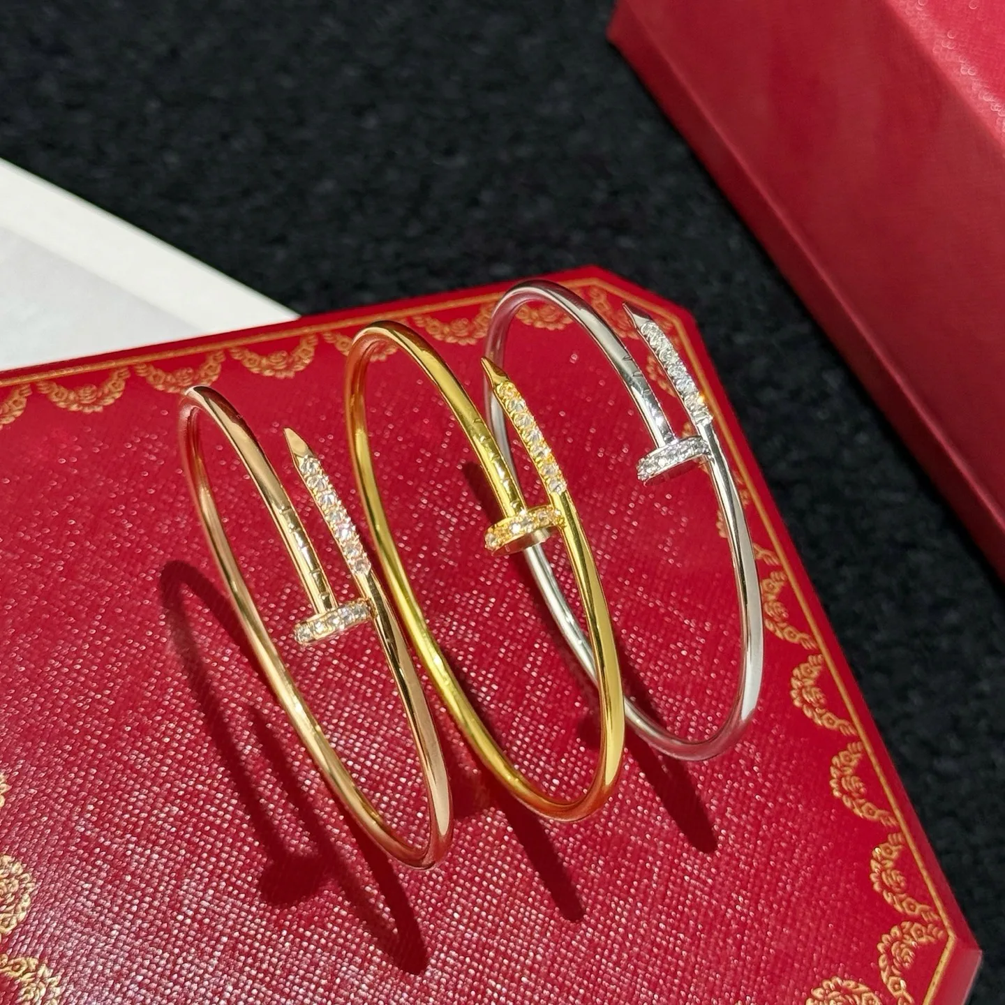Бижутерия Cartier 11779332