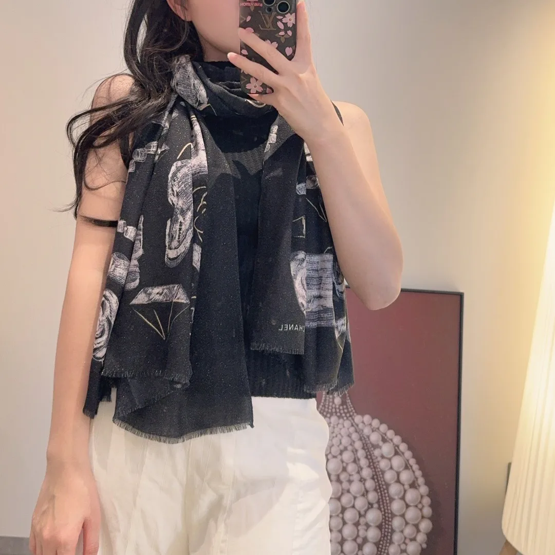 Шарфы Louis Vuitton 420513